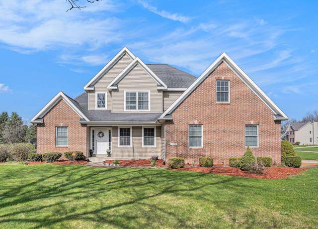 Property at 5935 Chandra Dr, Kalamazoo, MI 49004, 4 beds, 2.5 baths