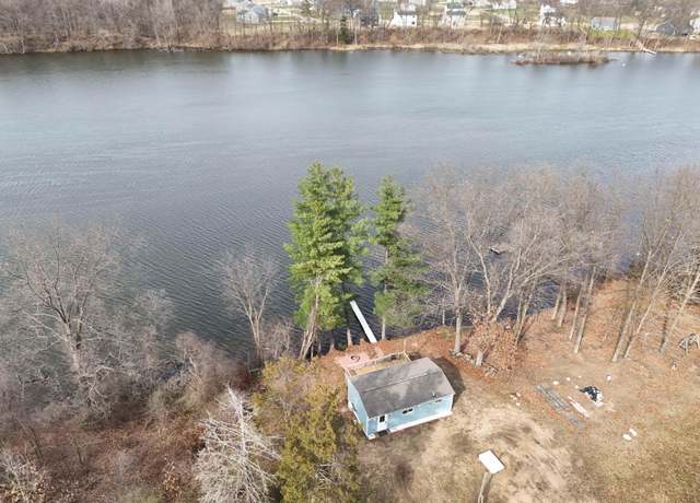 Property at 17780 S River Rd, Three Rivers, MI 49093, 1 bed, 1 bath
