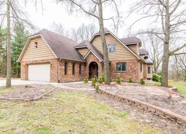 Property at 9675 Nabozny Dr, Milan, MI 48160, 4 beds, 3 baths