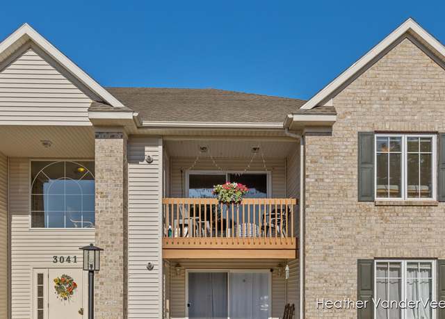 Property at 3041 E Crystal Waters Dr #8, Holland, MI 49424, 2 beds, 2 baths