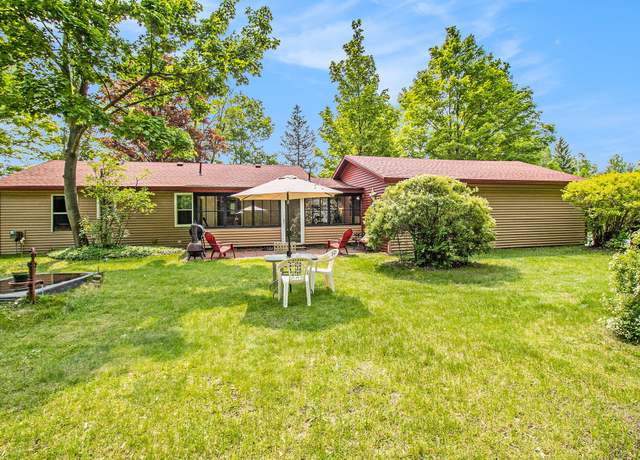 Property at 8424 Third St, Onekama, MI 49675, 3 beds, 1.5 baths