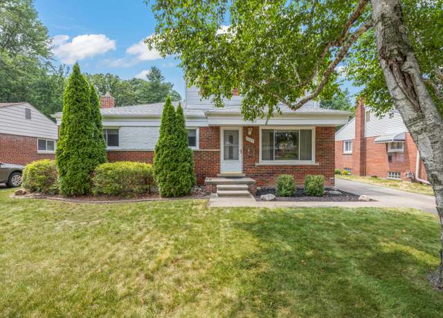 Property at 2480 Longmeadow Dr, Trenton, MI 48183, 4 beds, 1.5 baths