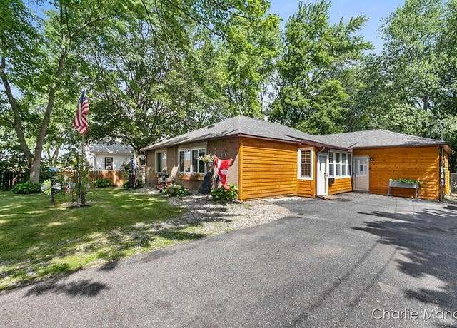 Property at 1108 W Cass St, Greenville, MI 48838, 4 beds, 2 baths