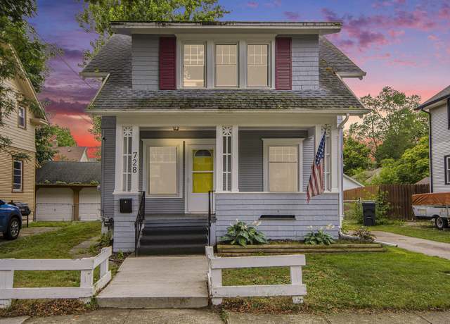 Property at 728 Fifth St, Jackson, MI 49203, 3 beds, 1.5 baths