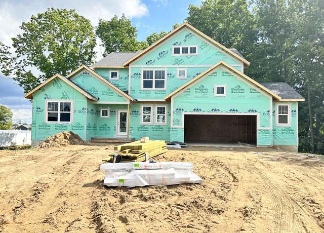 Property at 8206 Eagle Peak Dr, Jenison, MI 49428, 4 beds, 2.5 baths