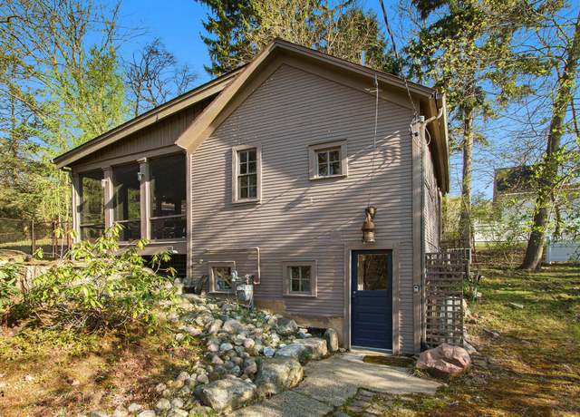 Property at 350 Ferry St, Douglas, MI 49406, 1 bed, 1 bath