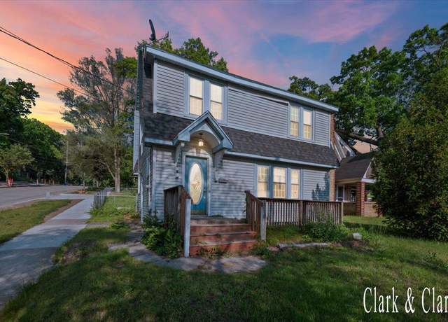 Property at 1714 Kalamazoo Ave SE, Grand Rapids, MI 49507, 3 beds, 1 bath