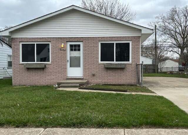 Property at 19732 Webster St, Clinton Twp, MI 48035, 3 beds, 1 bath