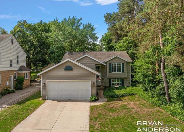 Property at 1910 Hall St SE, Grand Rapids, MI 49506, 3 beds, 2 baths