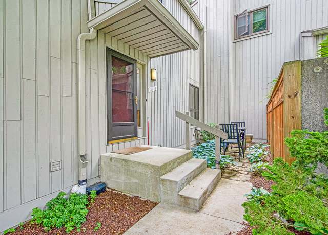 Property at 2174 Overlook Ct, Ann Arbor, MI 48103, 4 beds, 3.5 baths
