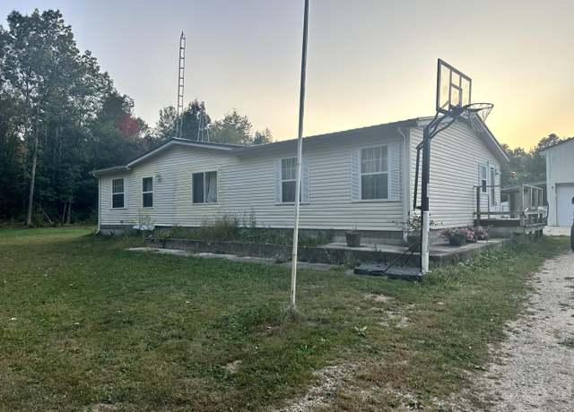 Property at 11177 187th Ave, Stanwood, MI 49346, 4 beds, 2 baths