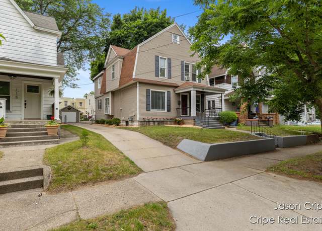 Property at 109 Fuller Ave SE, Grand Rapids, MI 49506, 4 beds, 2 baths