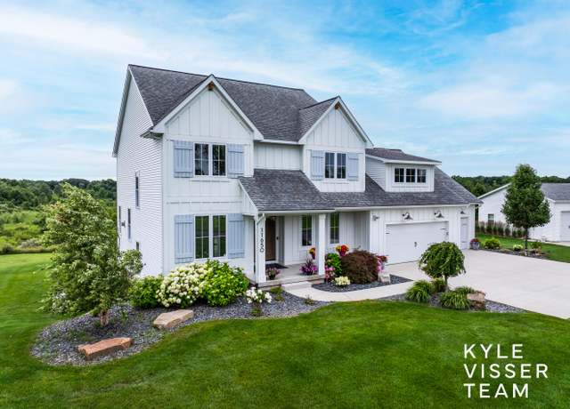 Property at 11650 Lally St NE, Lowell, MI 49331, 5 beds, 3.5 baths
