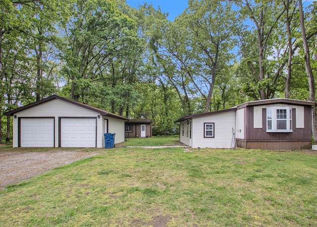 Property at 24923 Sandy Beach Dr, Edwardsburg, MI 49112, 2 beds, 1 bath