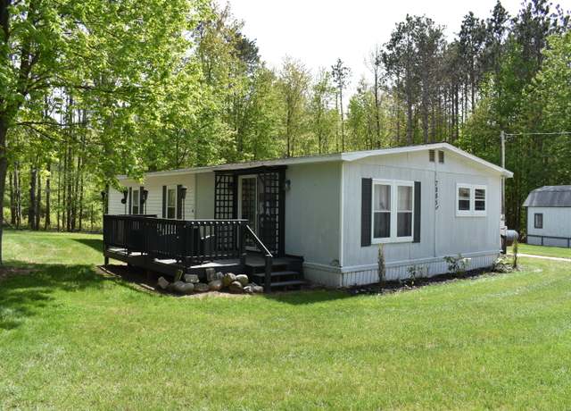Property at 7885 W Fox Rd, Mears, MI 49436, 3 beds, 2 baths