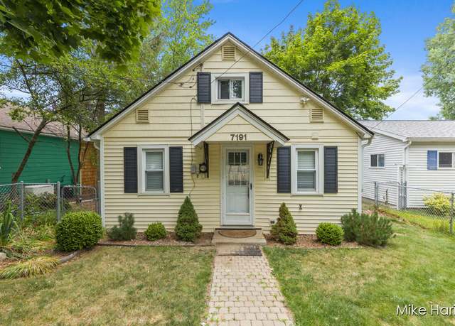 Property at 7191 Belding Rd NE, Rockford, MI 49341, 2 beds, 1 bath