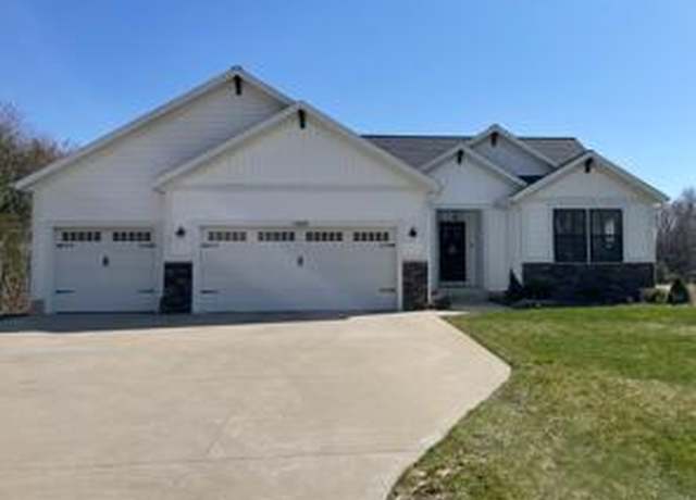 Property at 12436 State Rd, Nunica, MI 49448, 5 beds, 3 baths