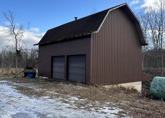 Property at 245 S Ray Quincy Rd, Quincy, MI 49082, 3 beds, 1 bath