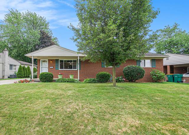 Property at 256 Nichols Dr, Saline, MI 48176, 3 beds, 1.5 baths