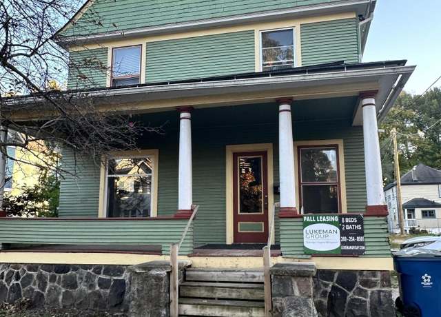 Property at 925 W Lovell St, Kalamazoo, MI 49007, 8 beds, 3.5 baths