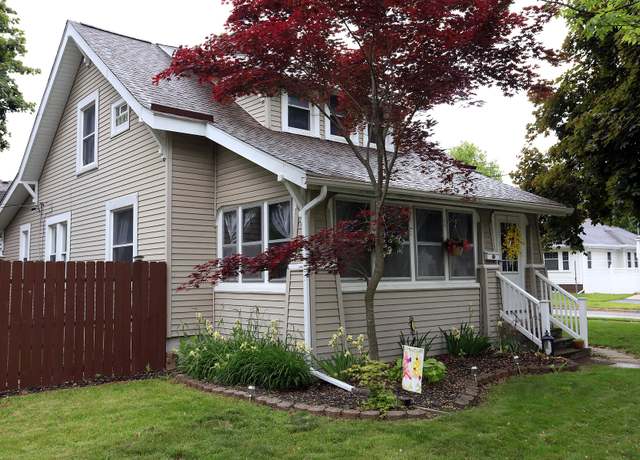 Property at 233 Dexter St, Milan, MI 48160, 4 beds, 2 baths