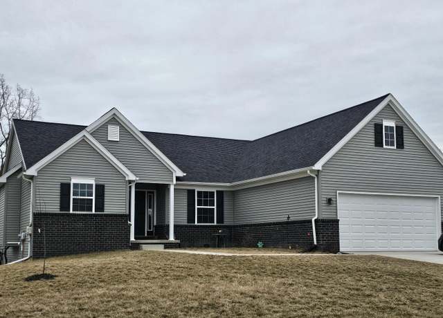 Property at 10643 Valley View Dr, Saline, MI 48176, 3 beds, 2 baths