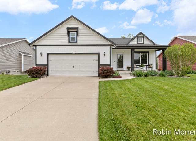 Property at 11648 Everette Ave, Allendale, MI 49401, 3 beds, 2 baths