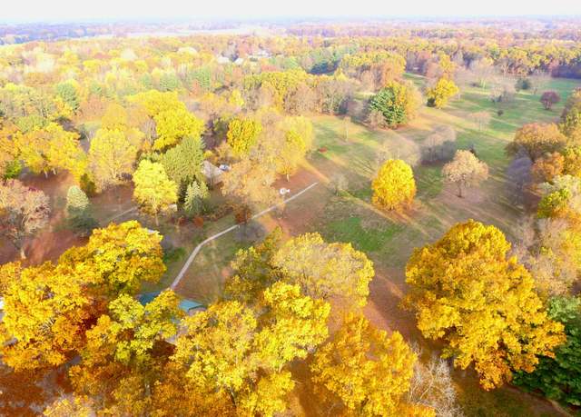 Property at 25260 May St, Edwardsburg, MI 49112