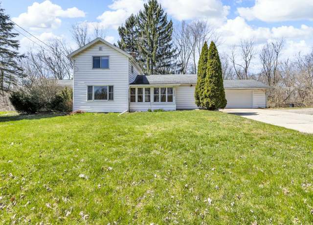 Property at 1530 S Dearing Rd, Parma, MI 49269, 3 beds, 2 baths