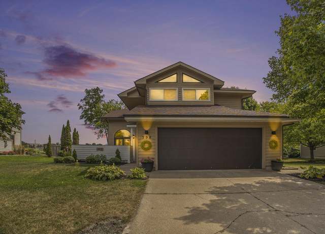 Property at 598 Jasmine Dr, Holland, MI 49423, 3 beds, 2.5 baths