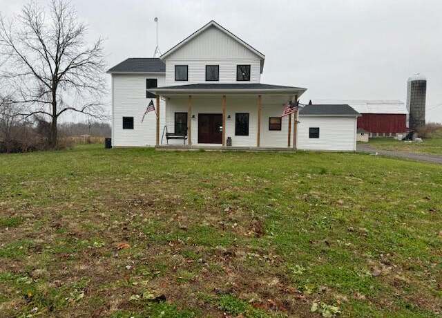 Property at 275 W 112th St, Grant, MI 49327, 4 beds, 3 baths