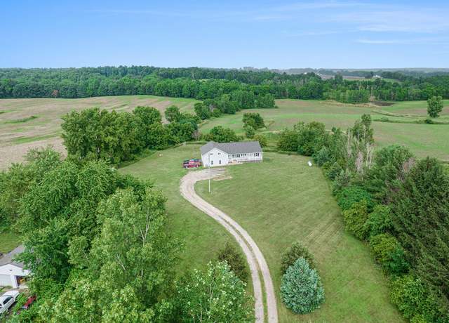 Property at 12880 N Adams Rd, North Adams, MI 49262, 3 beds, 3 baths