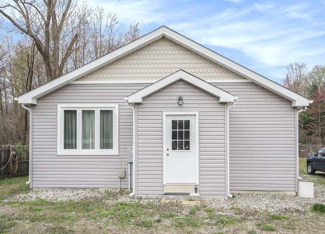 Property at 37076 76th St, Covert, MI 49043, 2 beds, 1 bath