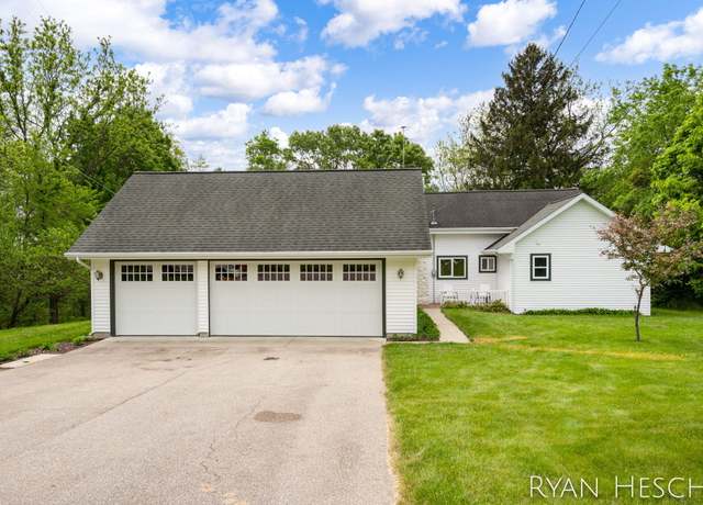 Property at 675 Alden Nash Ave SE, Lowell, MI 49331, 4 beds, 2 baths