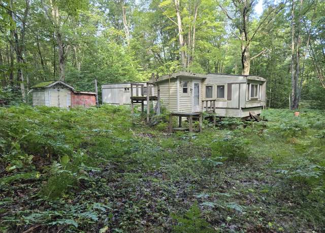 Property at 8859 E Grandview Trl, Reed City, MI 49677, 2 beds, 1 bath