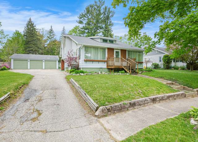 Property at 311 S Sears St, Reed City, MI 49677, 4 beds, 2 baths