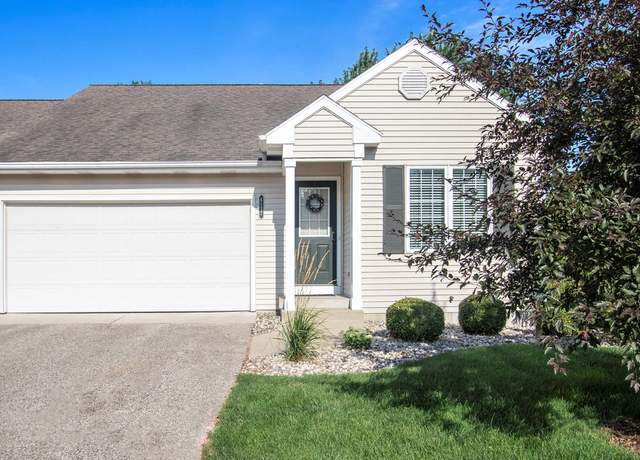 Property at 6137 Gleneagle Highlands Dr, Hudsonville, MI 49426, 3 beds, 2.5 baths