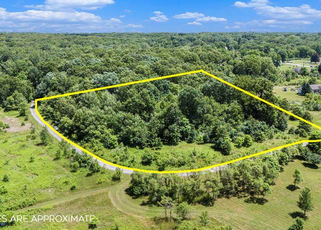 Property at 69535 Turkey Trail Dr, Niles, MI 49120