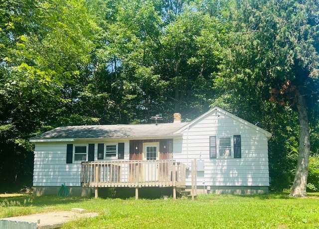 Property at 2777 S Comstock Ave, Fremont, MI 49412, 2 beds, 1 bath