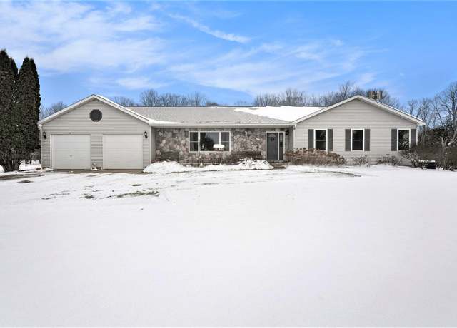 Property at 7580 River Rd, Evart, MI 49631, 5 beds, 3 baths
