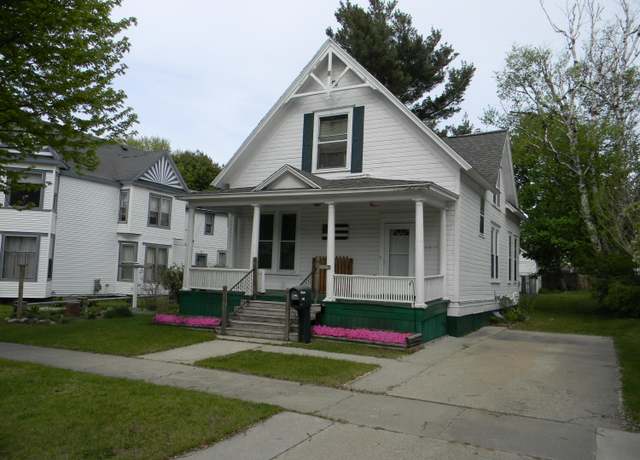Property at 306 N Rowe St, Ludington, MI 49431, 2 beds, 2 baths