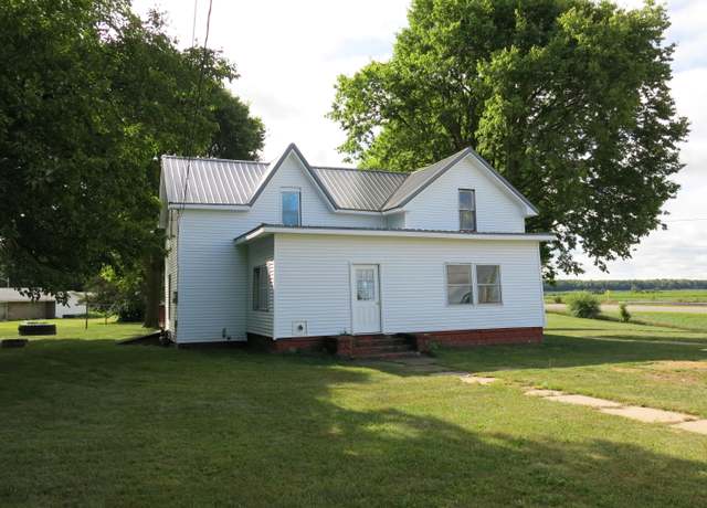 Property at 171 W Chicago Rd, Coldwater, MI 49036, 4 beds, 1 bath