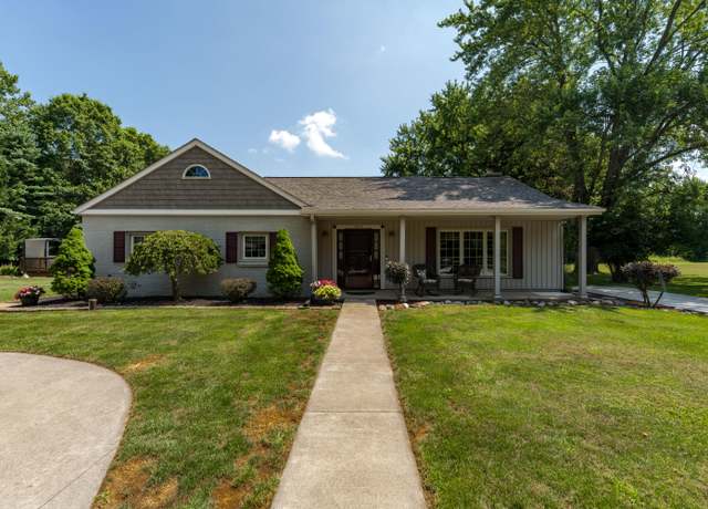 Property at 4405 S 29th St, Kalamazoo, MI 49048, 4 beds, 2 baths