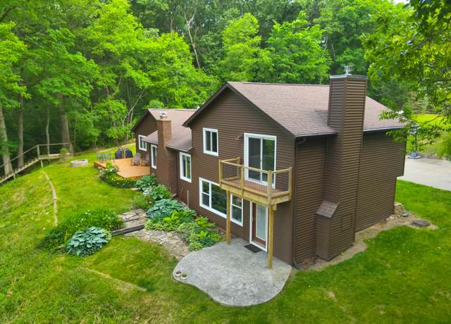 Property at 13955 Rattalee Lake Rd, Davisburg, MI 48350, 4 beds, 2.5 baths