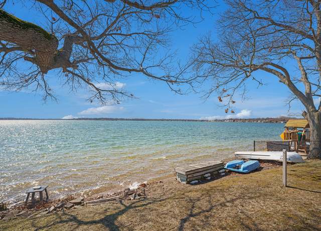 Property at 3608 E Shore Dr, Portage, MI 49002