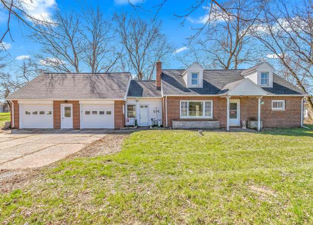 Property at 133 E Colon Rd, Coldwater, MI 49036, 4 beds, 2 baths