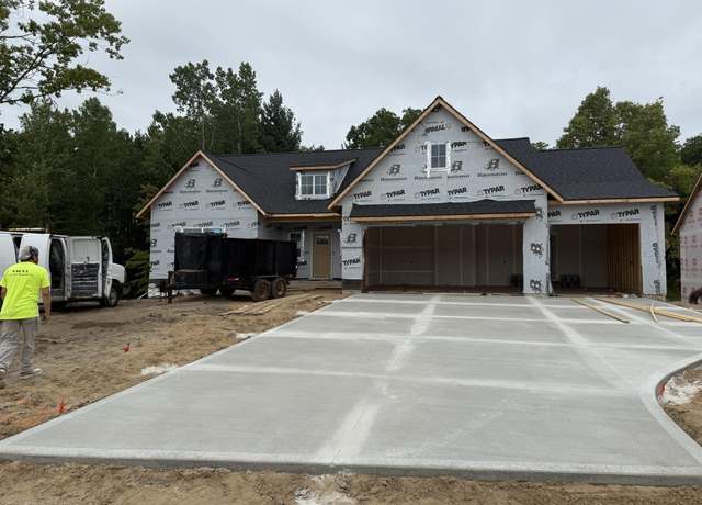 Property at 4717 Lexem Dr, Hudsonville, MI 49426, 4 beds, 3.5 baths