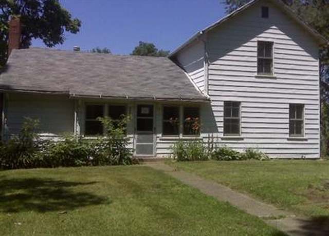 Property at 62716 County Line Rd, Three Rivers, MI 49093, 4 beds, 1 bath