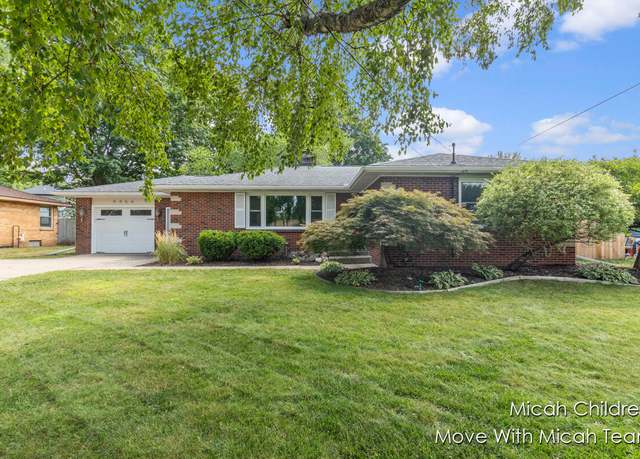 Property at 4466 Restmor St SW, Grandville, MI 49418, 4 beds, 2 baths