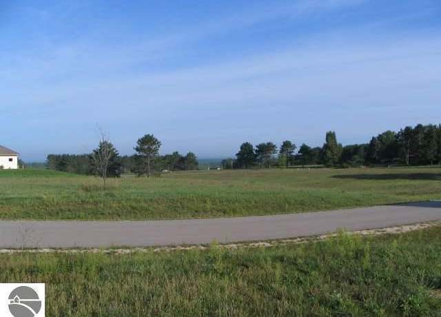 Property at LOT #7 S Meadow Dr, Cadillac, MI 49601